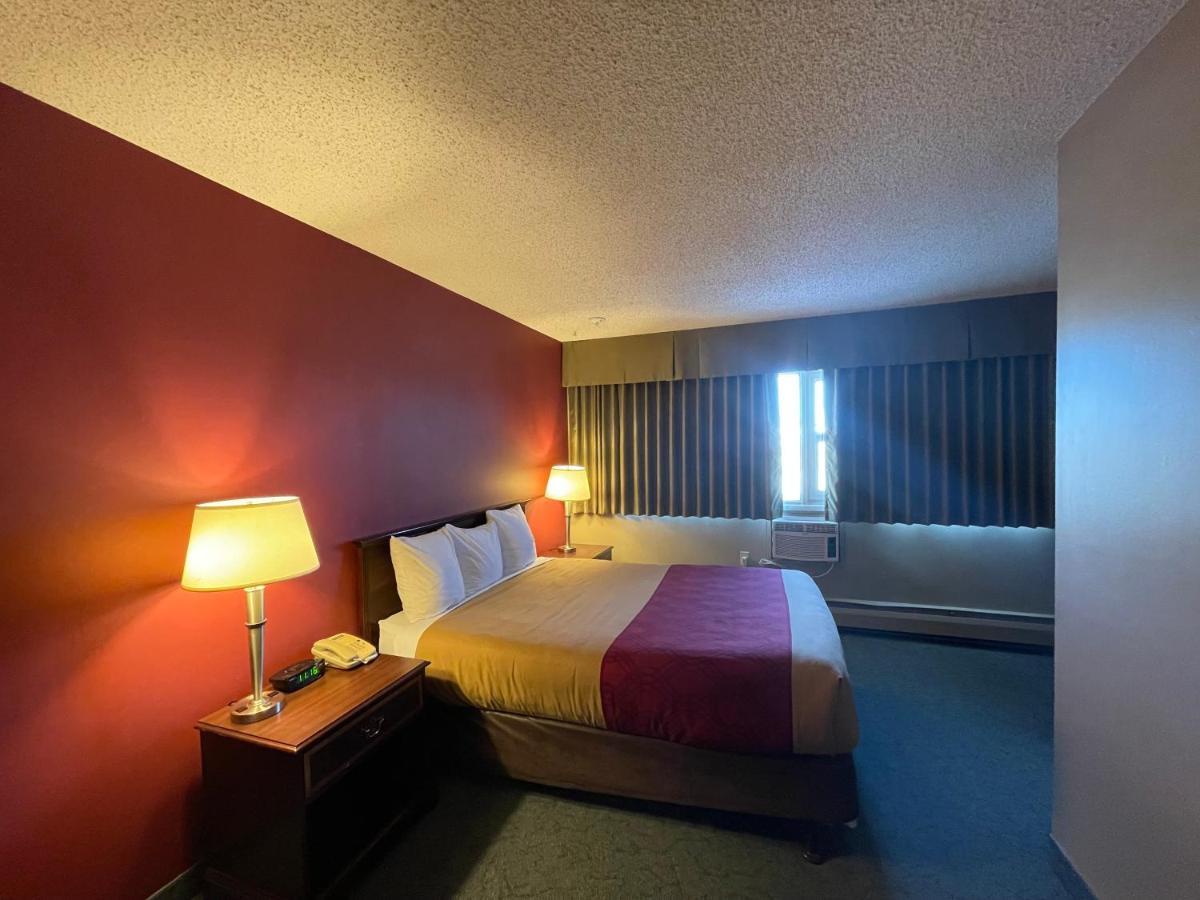 Travelodge By Wyndham Fort St John Fort St. John Extérieur photo