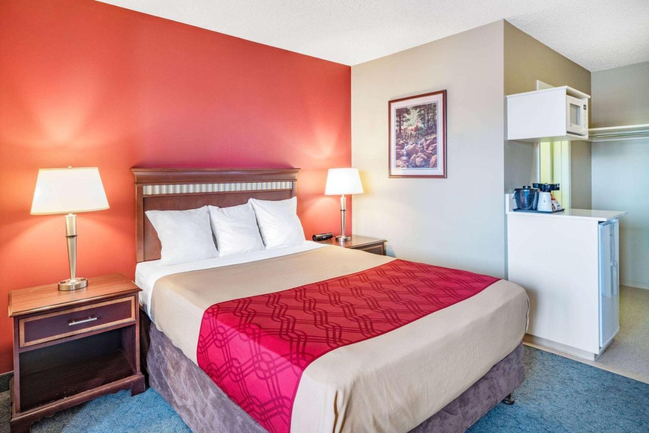 Travelodge By Wyndham Fort St John Fort St. John Extérieur photo