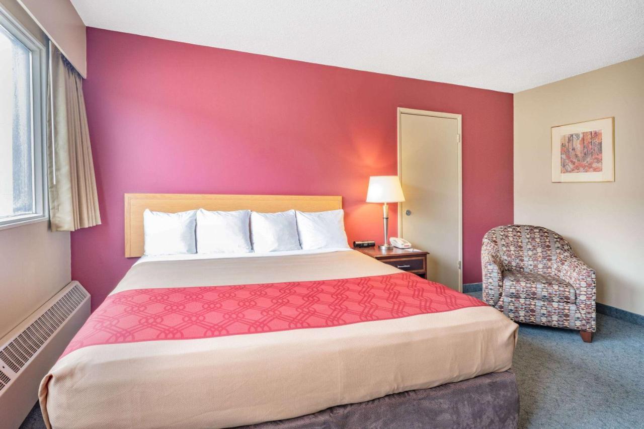 Travelodge By Wyndham Fort St John Fort St. John Extérieur photo